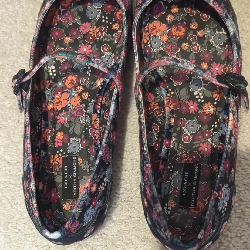Coach X Tabitha Simmons Multicolor Size 8 Floral Flats - Picture 4 of 13